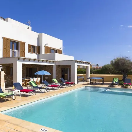 Ibiza 4 Bedroom Villa, Cala'n Blanes