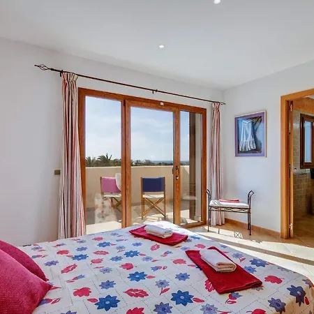 Ibiza 4 Bedroom Villa, Cala'n Blanes Villa Cala'N Blanes (Menorca)