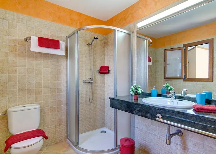 Villa Ibiza 4 Bedroom Villa, Cala'n Blanes Cala'N Blanes (Menorca)