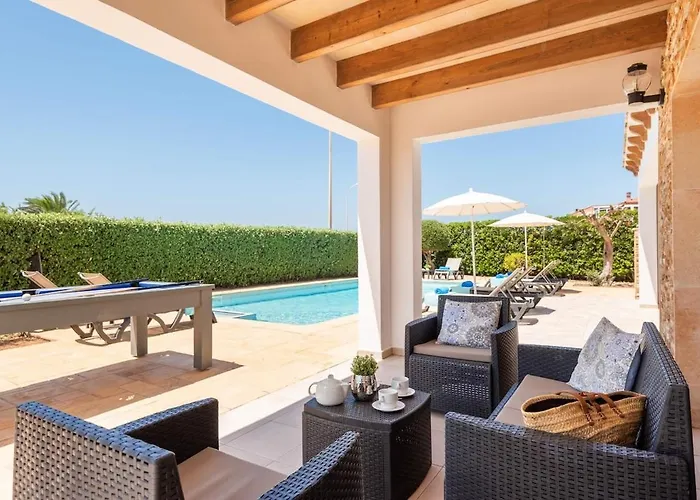 Villa Ibiza 4 Bedroom Villa, Cala'n Blanes Cala'N Blanes (Menorca)