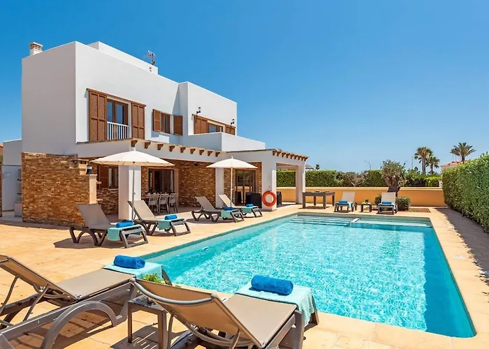 Ibiza 4 Bedroom Villa, Cala'n Blanes 别墅 卡拉恩·布拉内斯